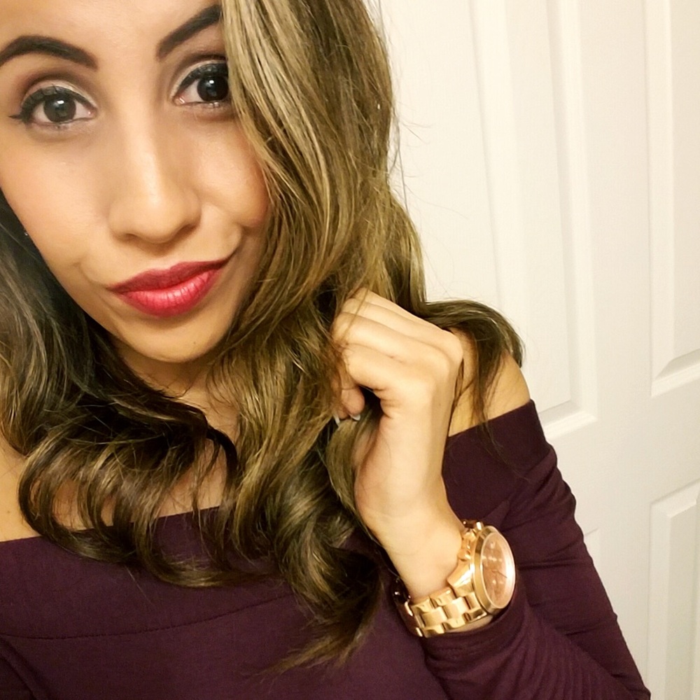 Meet your Posher, Damaris